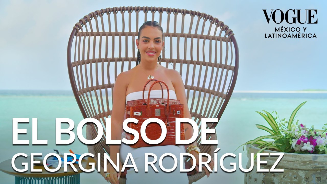 Georgina Rodríguez muestra todo lo que trae en su bolso todo terreno.