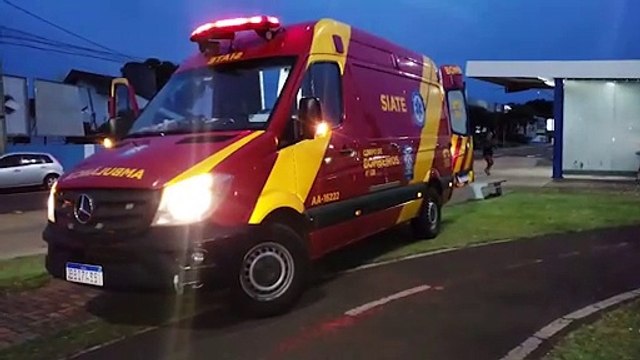 Dois homens ficam feridos em acidente entre duas bicicletas na Avenida Tancredo Neves