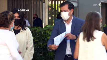 Dan beca de 10 mil pesos para conductoras de transporte público; hay 73 vacantes