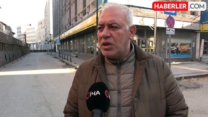 Adana'nın simgesi büyük postane yıkılıyor