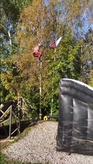 Faire un backflip avec une brouette