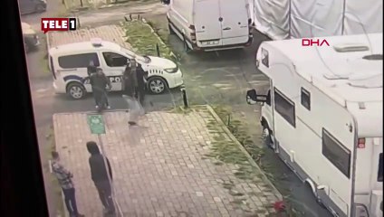 Mahalle bekçisi kendisine yumruk atan kişiyi vurdu