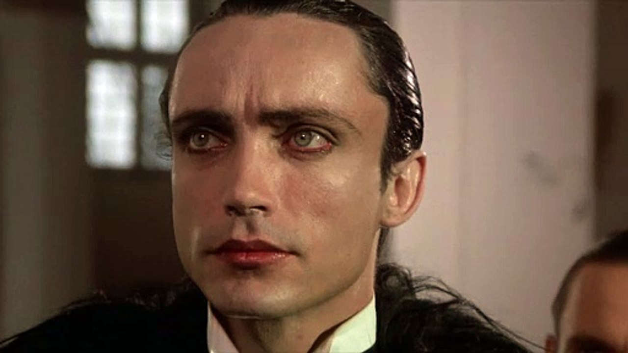 Andy Warhol's Dracula Trailer DF