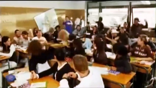 Neuilly sa mère ! (2009) - Bande annonce