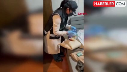 Lüks aracın üstünde para dağıtıp tabancayla poz veren fenomen Aleyna Dalveren gözaltına alındı