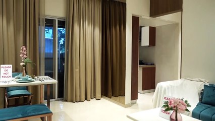 Watch a Flat Video 📹