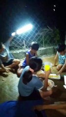 picnic sa ilalim ng buwan