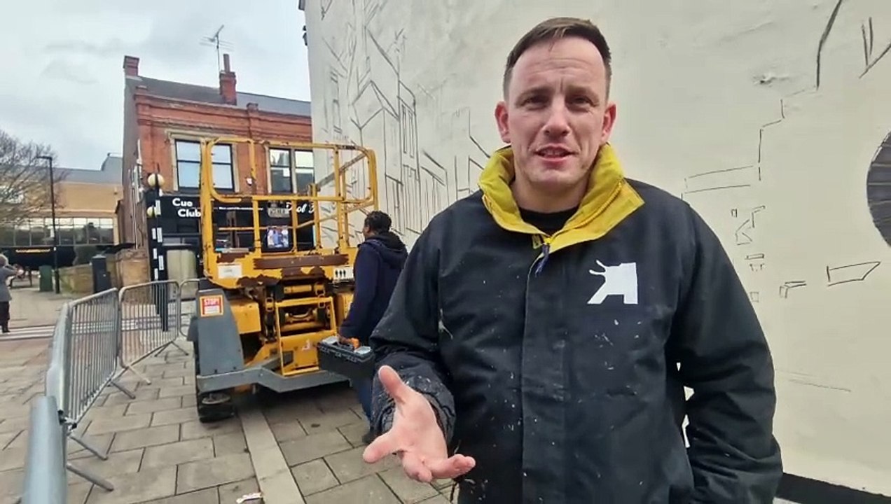 New historic-themed mural started in Peterborough city centre