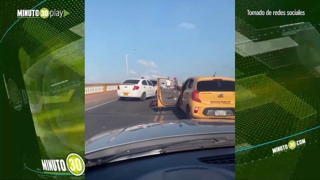 'Intolerancia al volante Taxista con machete se enfrentó a motociclista en Cartagena