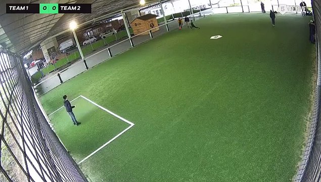 27/02 à 14:50 - Football Terrain 1 (LeFive P17)