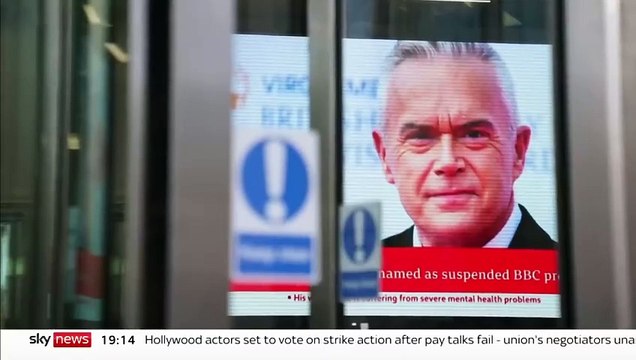 Scandale sexuel autour du présentateur vedette de la BBC, Huw Edwards : Les procédures internes pour traiter ces plaintes manquent de consistance