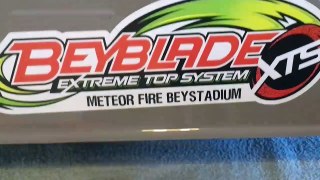 Meteor Fire Beystadium review! | Beyblade Zenin!