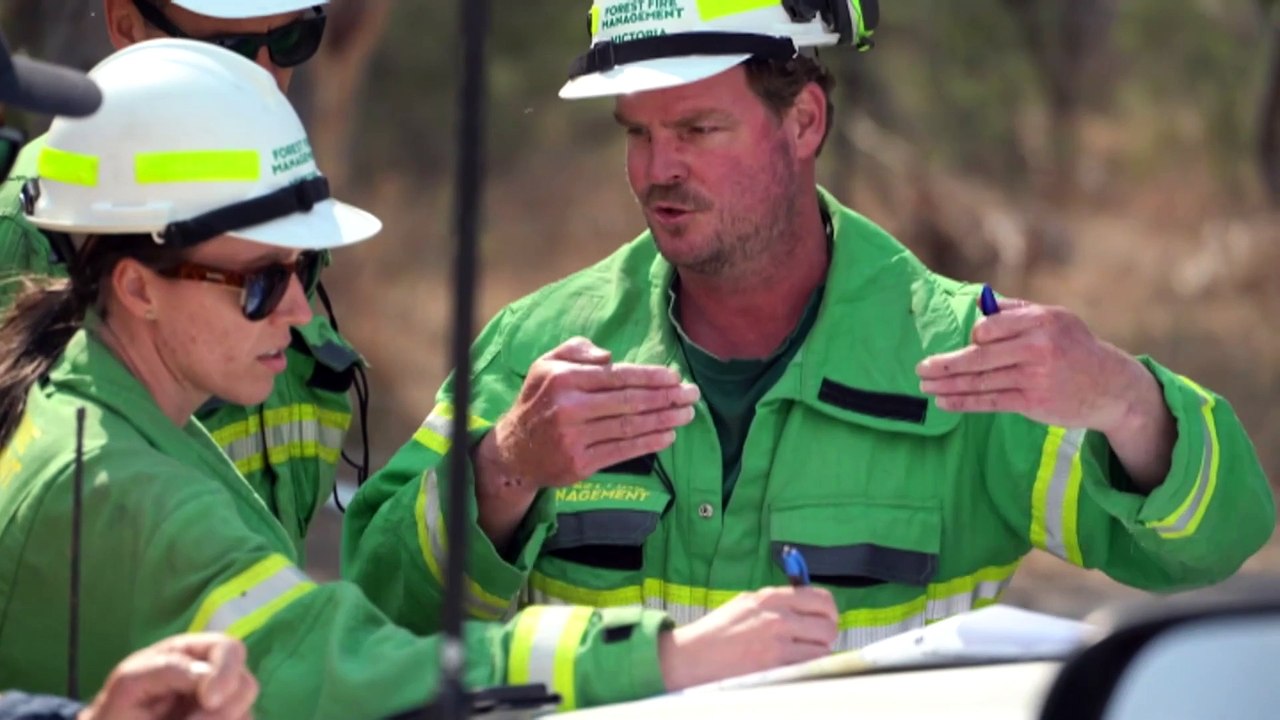 Victoria is bracing for one of the worst bushfire days in recent years ...