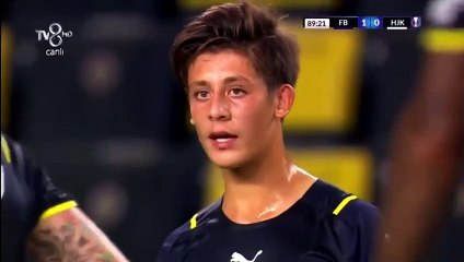 Arda Güler ile Sosa arasındaki görüntü Fenerbahçelileri isyan ettirdi