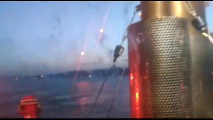 İstanbul Boğazı alev alev yandı. Beşiktaşlılar kıtalararası kutlama yaptı