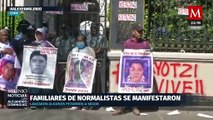 Manifestantes y padres de normalistas protestan por caso Iguala en Bucareli, CdMx