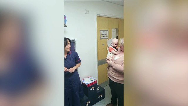 Mum detected son's rare cancer using mobile phone camera