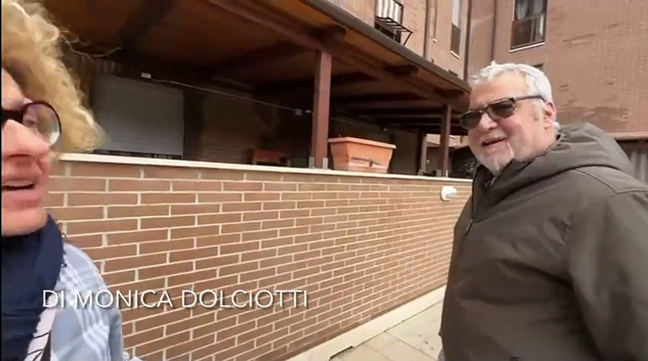 Incendio di Livorno, l'inquilino che ha salvato un uomo: "L'ho portato in strada sulle spalle"