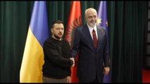 Zelensky in Albania per chiedere sostegno e armi all'Ucraina