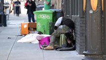 Kaliforniya'da evsizler, sokaklarda yaşam mücadelesi veriyor