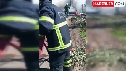 Seyir halindeki kepçe alev alev yandı