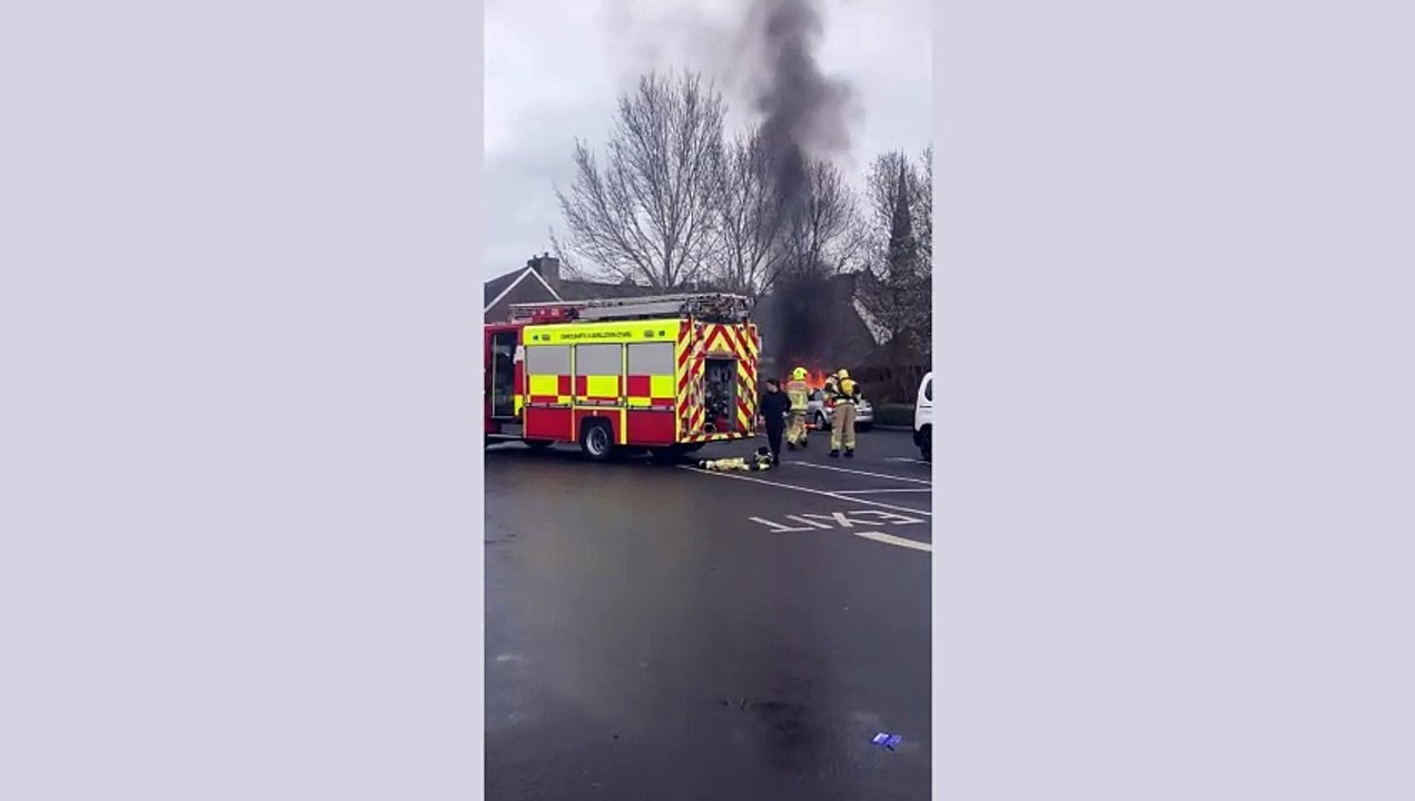 Fire crew tackles car fire at Brecon Aldi super...