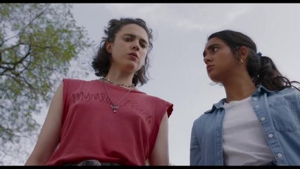 Drive-away Dolls - Official Trailer