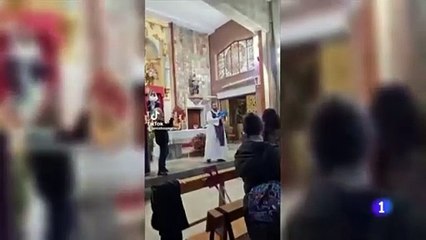 Bendicion con pistola de agua