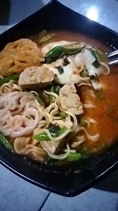 Mie rebus pedass
