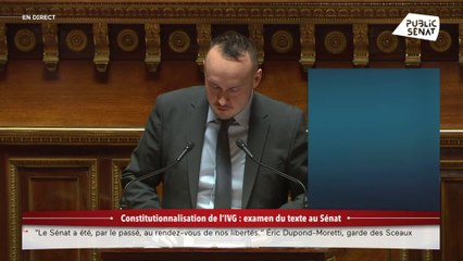 Christopher Szczurek, sénateur RN, en faveur de l'IVG dans la Constitution, au nom de "l'identité"