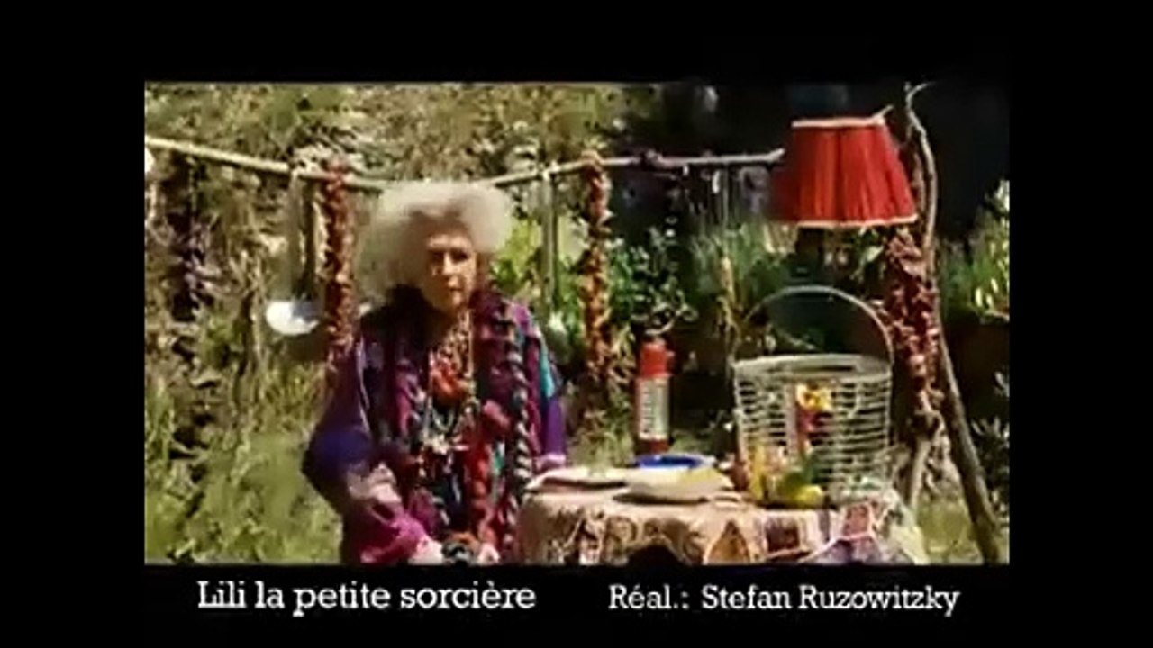 Lili la petite sorcière, le dragon et le livre magique (2009) - Bande annonce