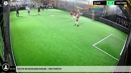 Faute de Edouard ROUZE - VECTORS FC
