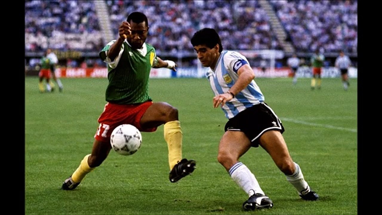 Copa do Mundo 1990    Argentina x Camarões (Grupo B) com Silvio Luís (Band) jogo completo (audio)