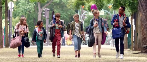 C'est quoi cette famille ?! (2016) - Bande annonce