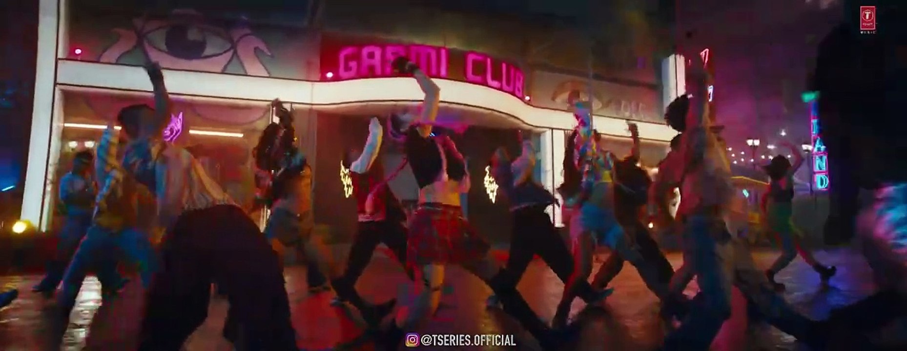 ZAALIM (Official Music Video)： Badshah, Nora Fatehi ｜ Payal Dev ｜ Abderafia El Abdioui ｜ Bhushan K