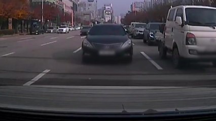 고령 운전자 사고 급증..."제동장치 있으면 22% 감소" / YTN