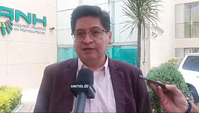 Subasta de combustibles será en bolivianos y YPFB ya trabaja en el tema, según ministro