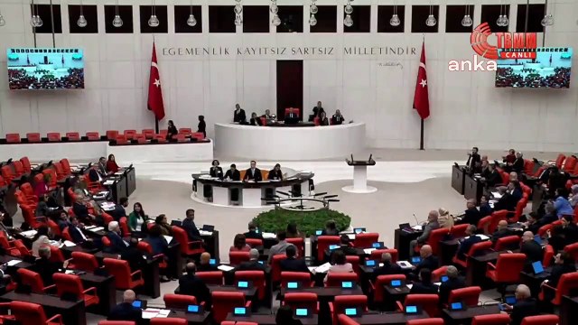 DEM Partili Koca, AKP'li Öncü'ye el hareketi yaptı iddiası; Bekir Bozdağ Herhangi bir görüntü, kayıt yok dedi