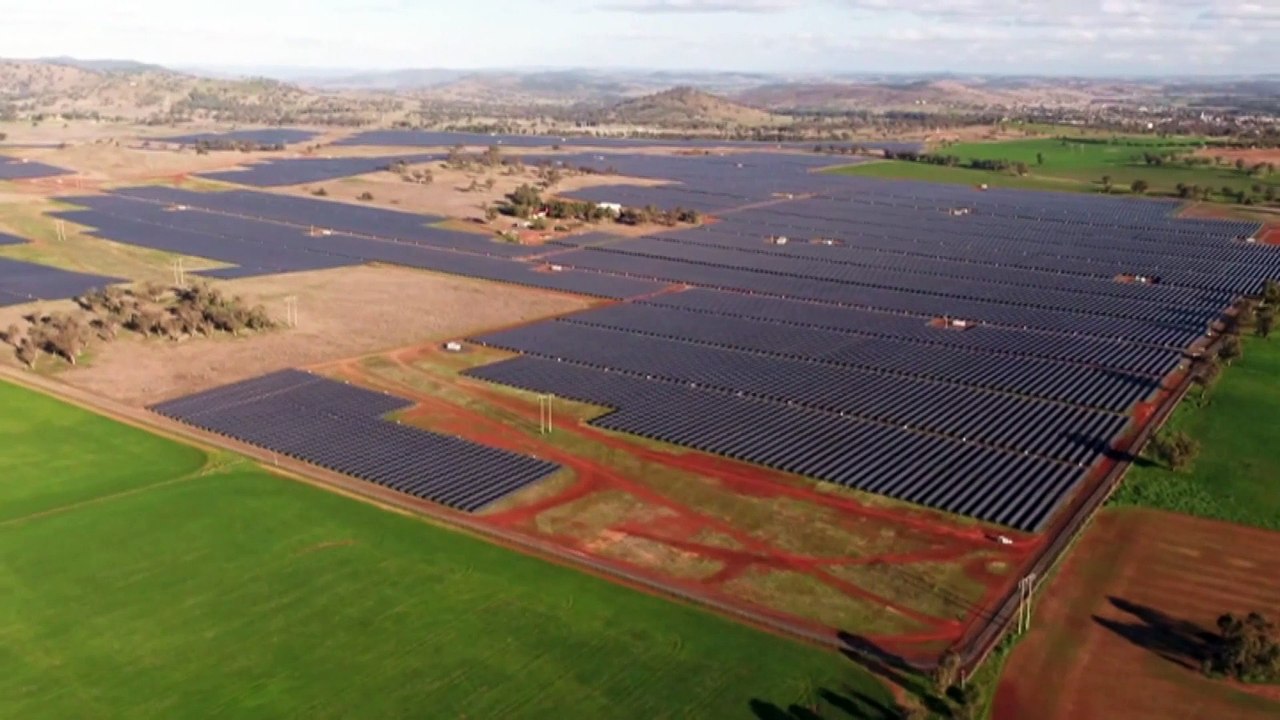 Australia lagging behind on renewable energy transition