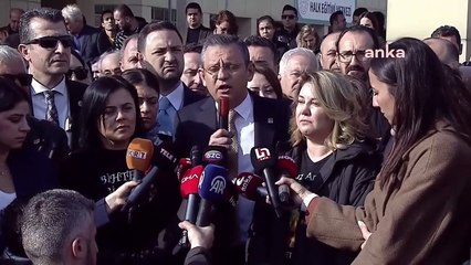 Télécharger la video: CHP Genel Başkanı Özgür Özel'den, Cumhurbaşkanı Recep Tayyip Erdoğan’a 'Çorlu Davası' çağrısı