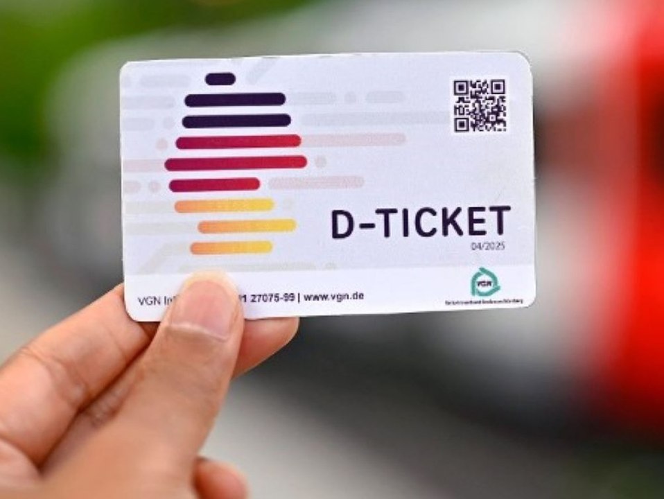 Frech! 15-Jähriger fälscht hunderte Deutschlandtickets