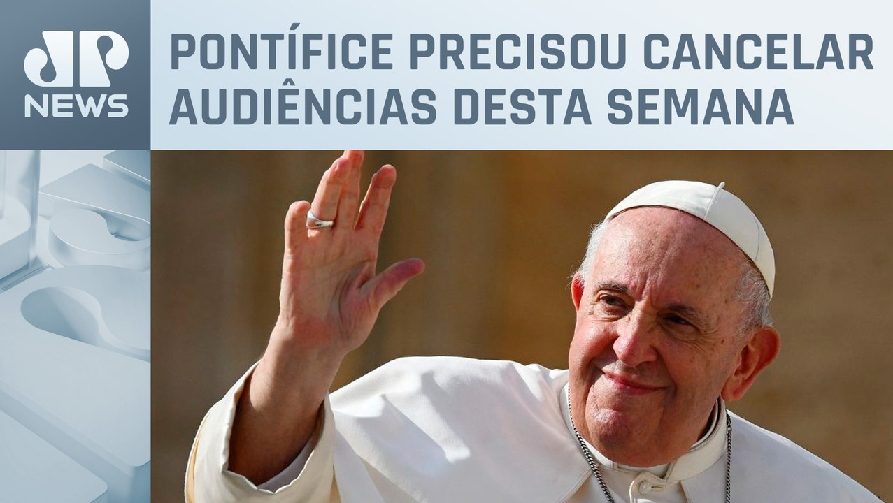 Papa Francisco passa por exames em hospital de Roma