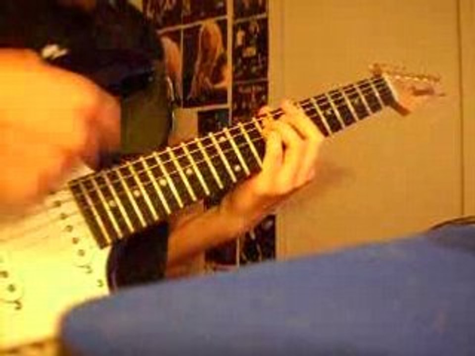 Mobile Avril Lavigne acoustic cover - guitar and voice