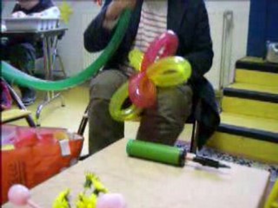 atelier ballon avc alex-Mascarade, asso interculturelle