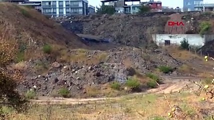 Burası İzmir'in Çernobil'i. Toprak alev kusuyor, bölge halkı büyük panikte