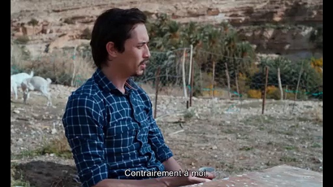 En attendant les hirondelles (2017) - Bande annonce