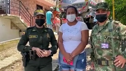 11-05-2021 Ejercito y Policia llevan agua potable a la comunidad mas vulnerable de Copacabana Antioquia