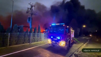 Ogromny pożar pod Lęborkiem. Z ogniem walczy 36 zastępów PSP!