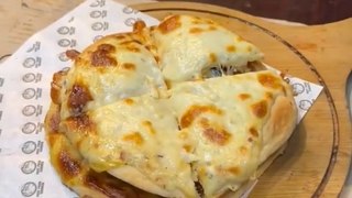 cheesey LAVA PIZZA in Hussainabad #foodshorts #shortvideo #karachistreetfood #youtubeshorts #shorts