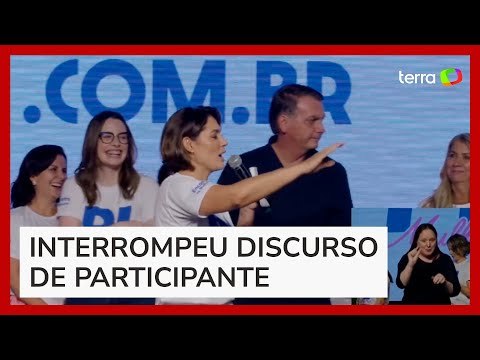 Michelle 'dá bronca' em Bolsonaro por entrar 'antes da hora' em evento: 'Mito depois, agora não'